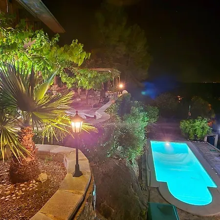Vida Daurada, Sunny Oasis With Private Pool
