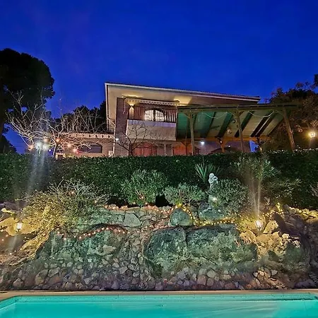 Ferienhaus Vida Daurada, Sunny Oasis With Private Pool Vespellá