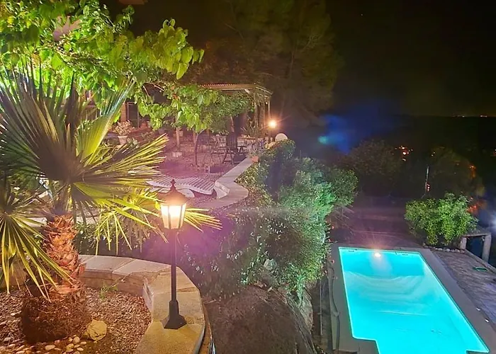 Vida Daurada, Sunny Oasis With Private Pool