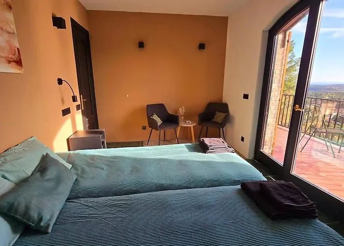 Ferienhaus Vida Daurada, Sunny Oasis With Private Pool Vespellá